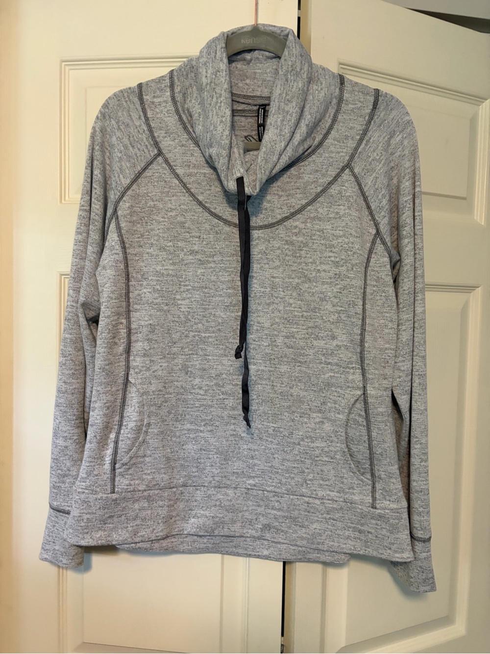 Kuhl Lea pullover-new without tags